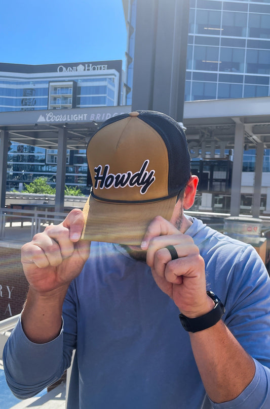 Tan & Black "Howdy" Rope Trucker Hat