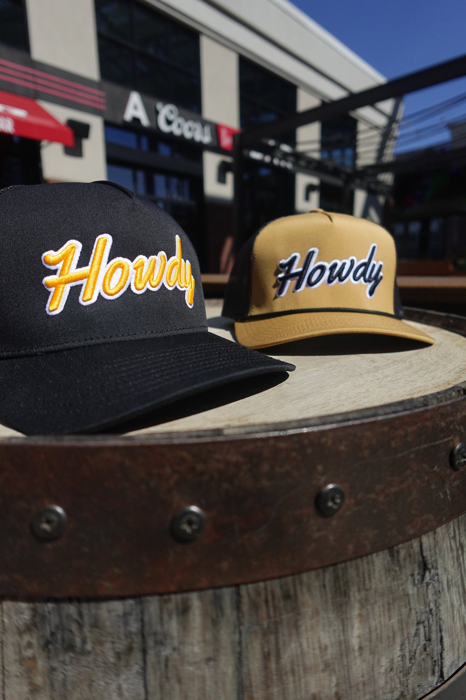 Black "Howdy" Trucker Hat